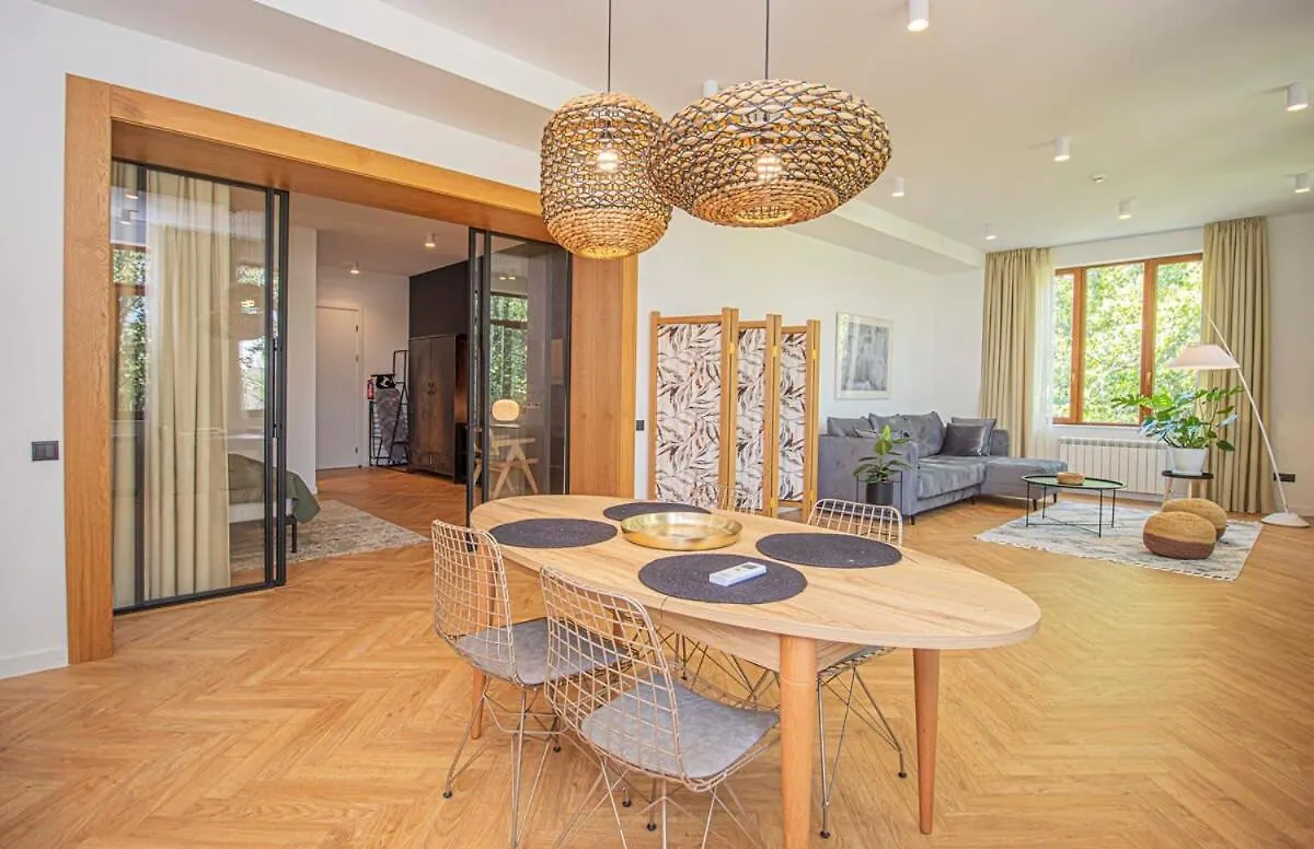 Holiday home Cozy 1Br Apartment - By Wehost Tbilisi